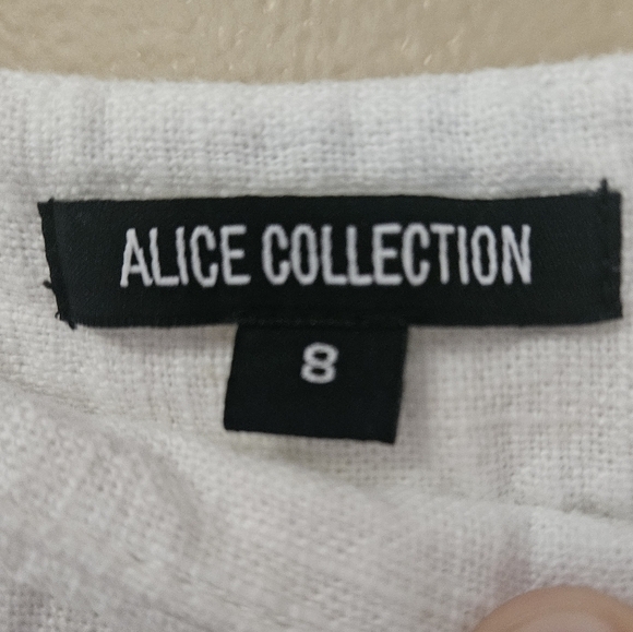 Alice Collection Women's Size 8 Linen/Cotton Shorts Whote Side Buttons - Picture 3 of 4